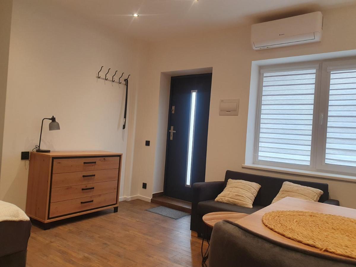 Urban Oasis Studios - B&B