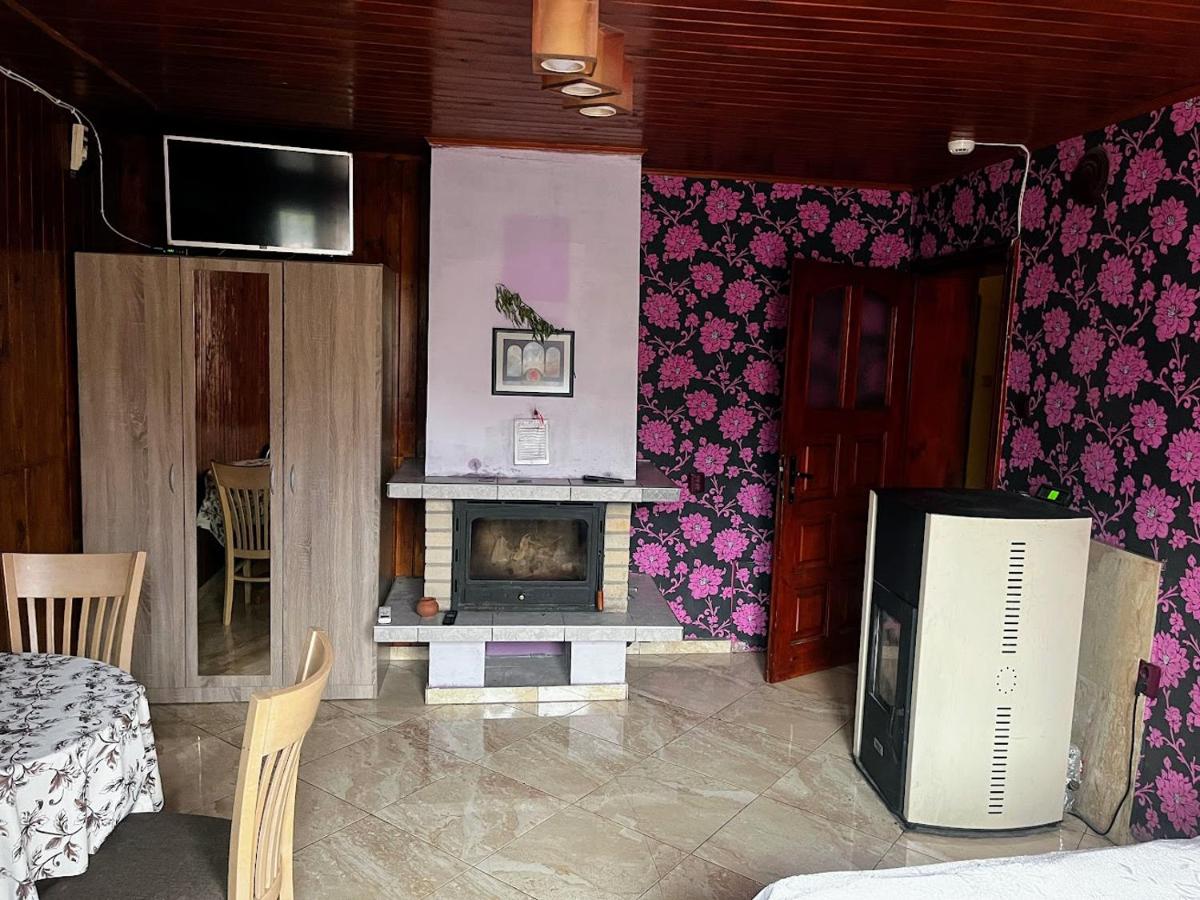Appartamento con 3 Camere da Letto