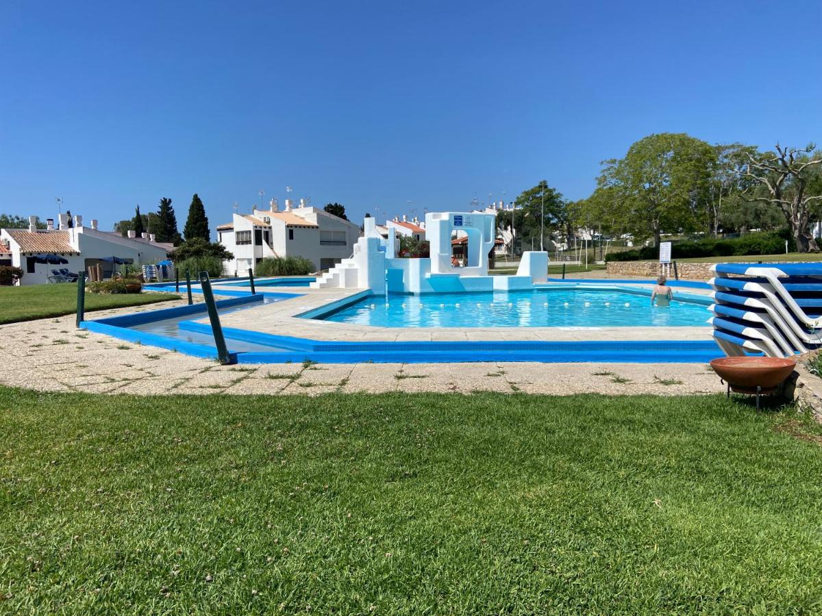 Apartamento Pedras Del Rei - Casa Azul - B&B