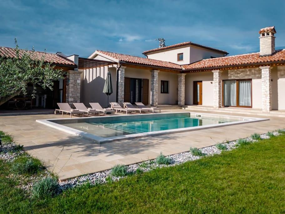 Villa Lere by IstriaLux - B&B Šišan