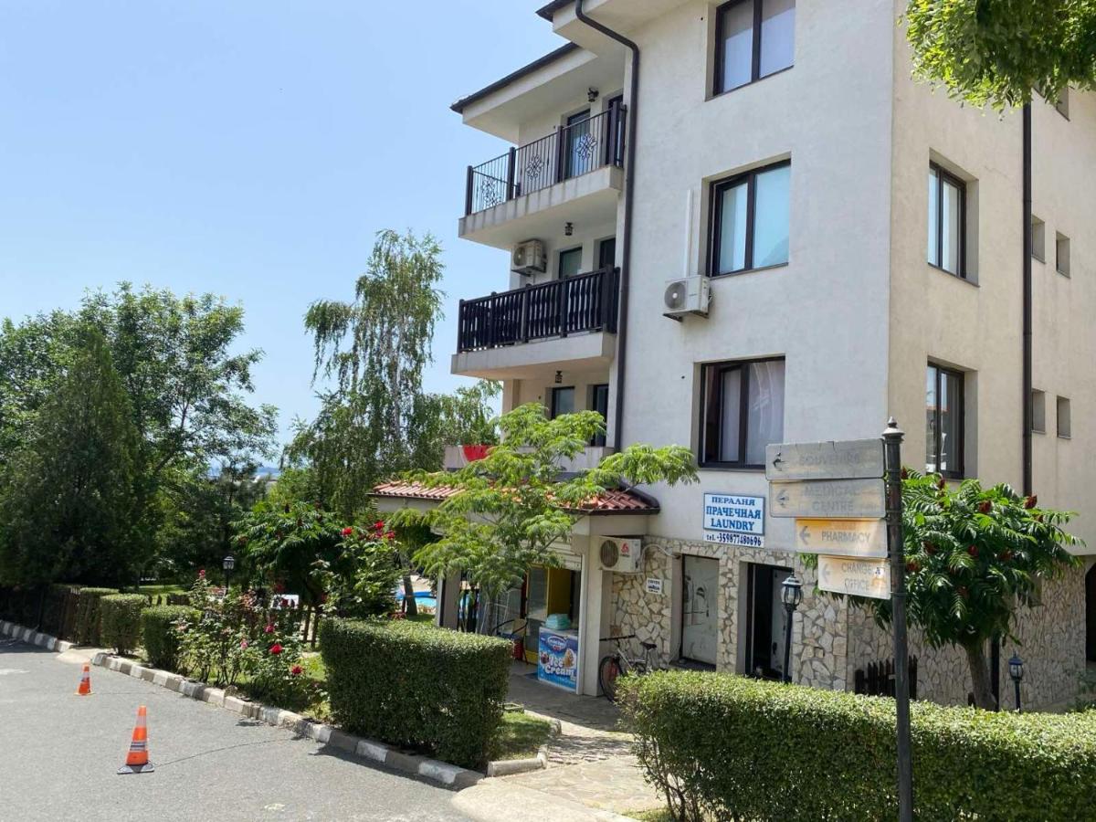 DELFIN Sea view - B&B Saint Vlas