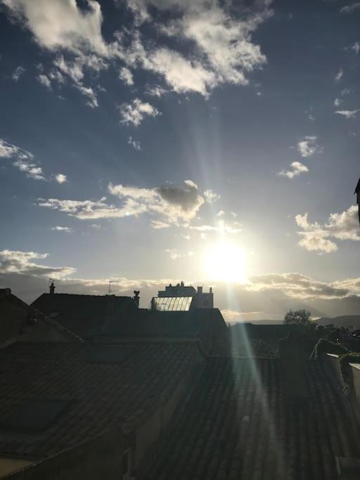 Le cocon Urban Jungle - calme et lumineux - B&B
