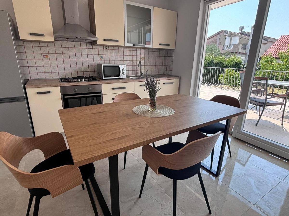 Apartment Antare - B&B Biograd na Moru