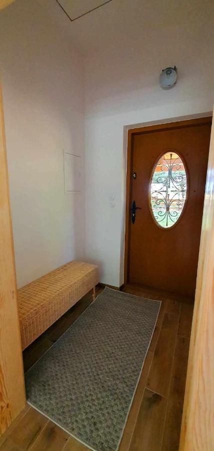 W Zaciszu Czarnego Lasu - Antresola lub Zapiecek - Bed and Breakfast Ludwin