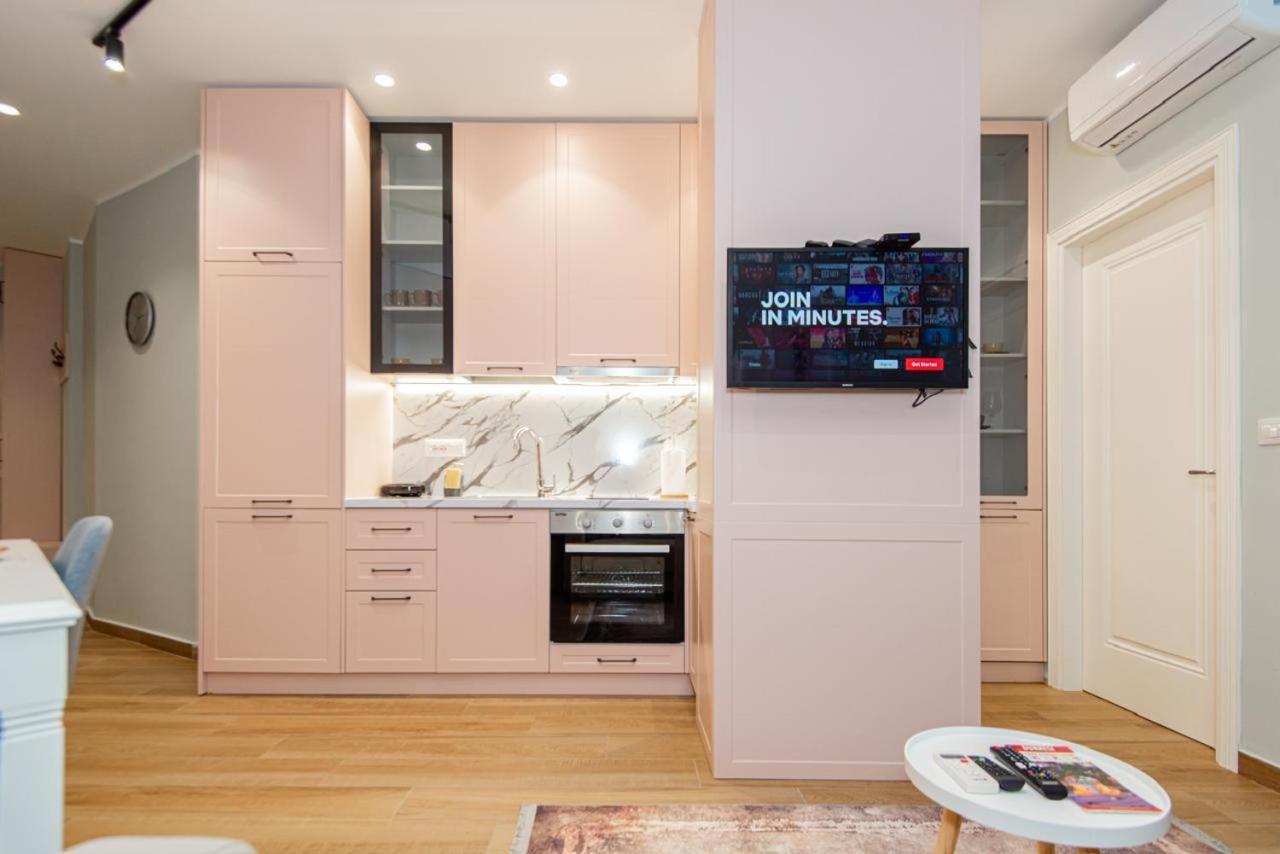 Loris Apartaments 301 - Ferienwohnung