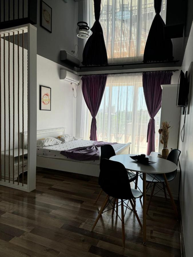 Maya Studio - B&B