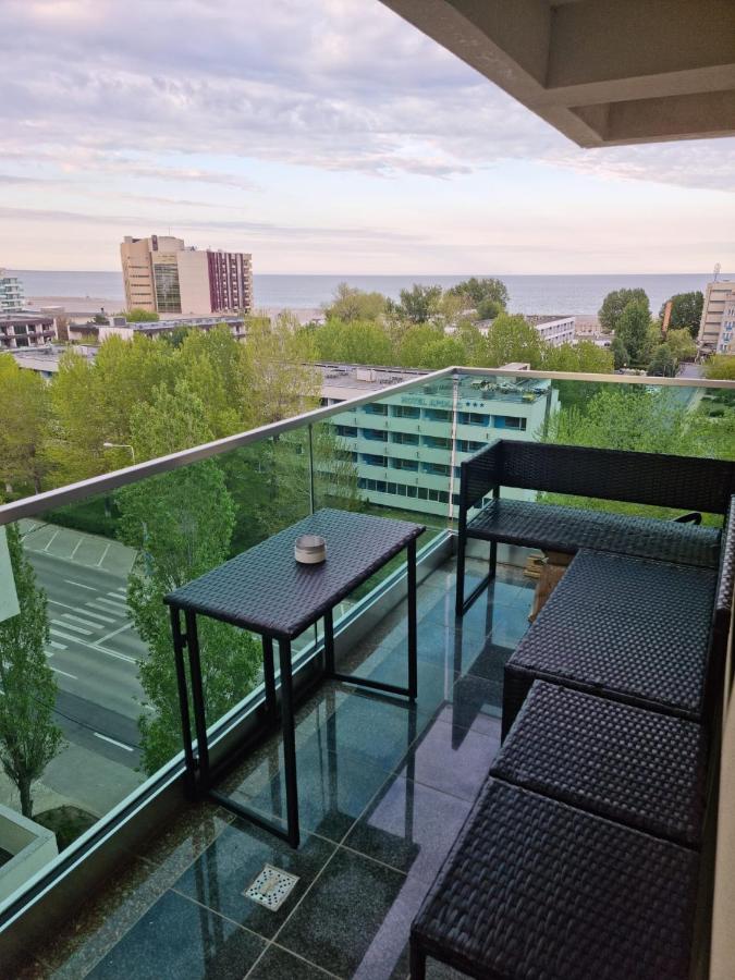 Apartament 3 camere Mamaia zona butoaie - B&B