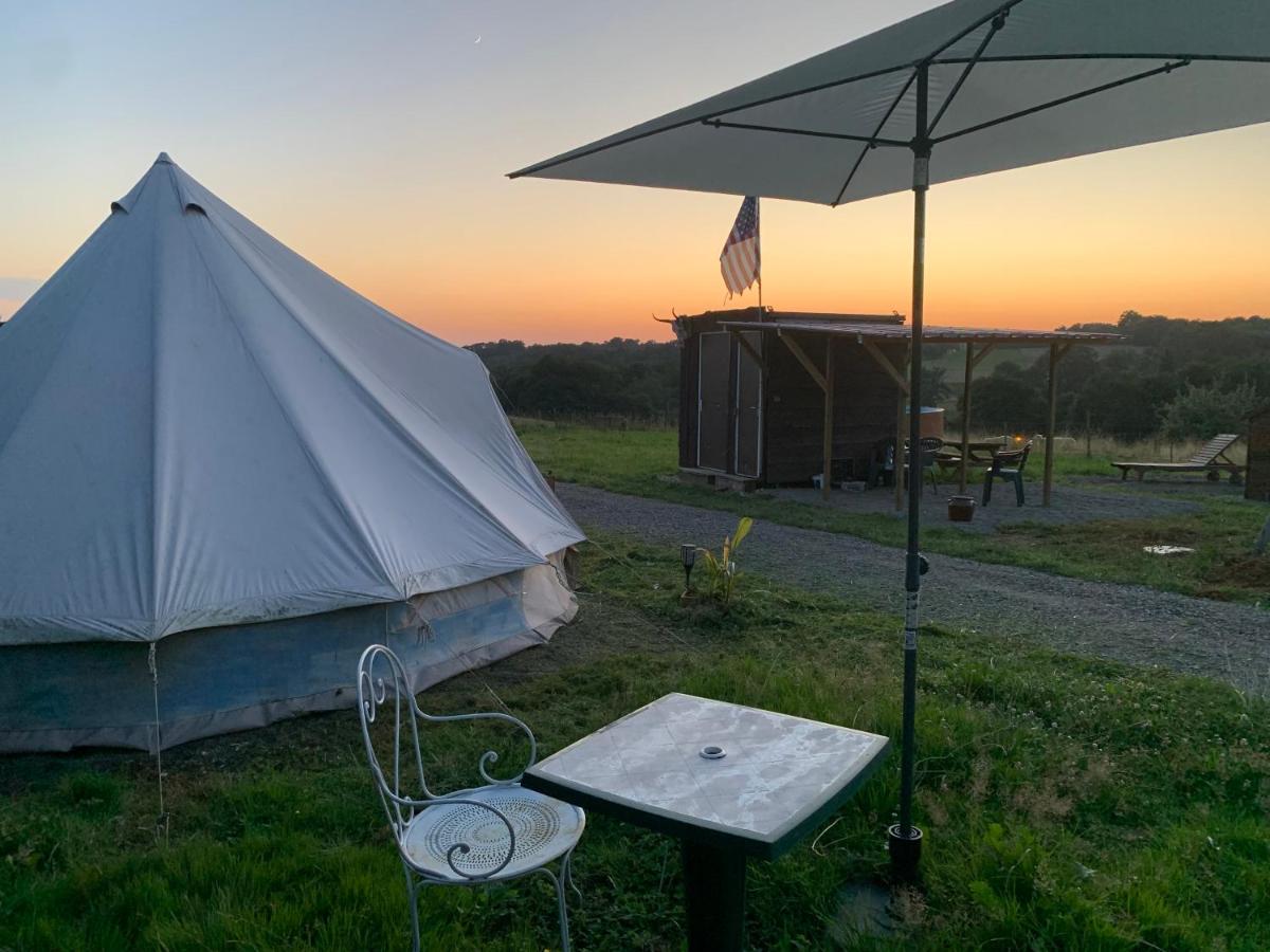 La Tente Tipi au Ranch du Bonheur - Ferienwohnung Tourtouse