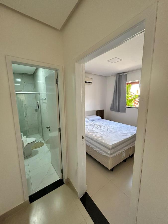 Deluxe One-Bedroom Apartment