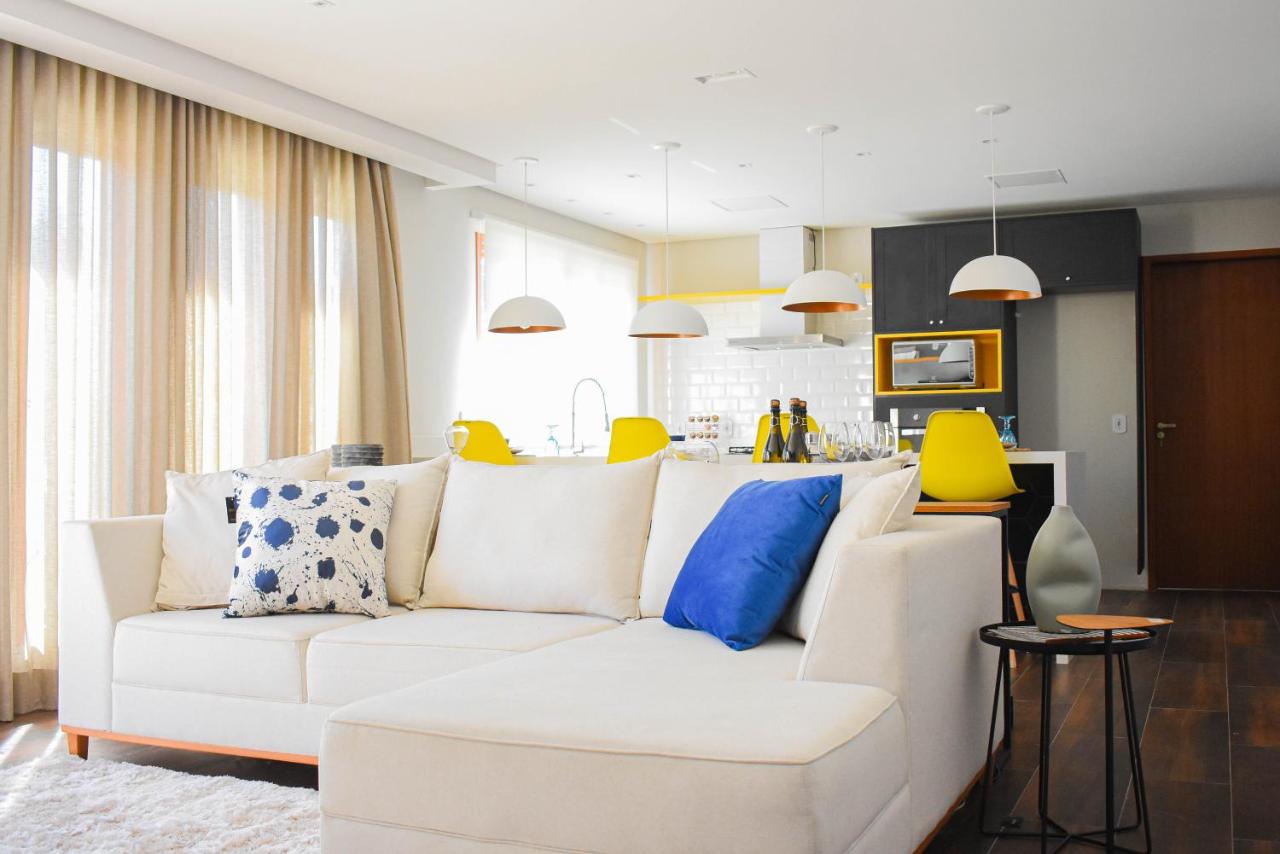 Casa de Temporada com Piscina , Sauna e Jacuzzi - Bed and Breakfast Resende