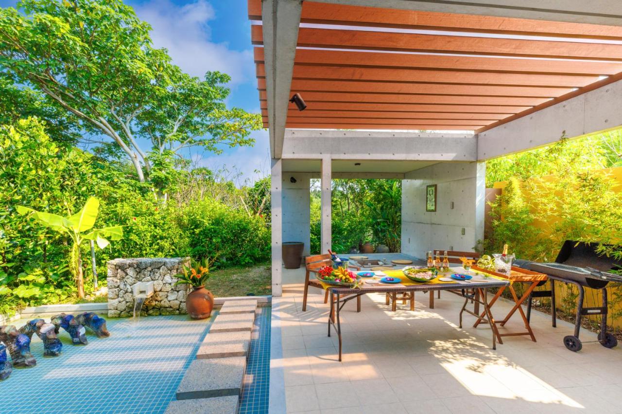 屋上ジャグジー付きBBQ可能 美ら海水族館まで4分 Bise Museum villa - Bed and Breakfast Motobu