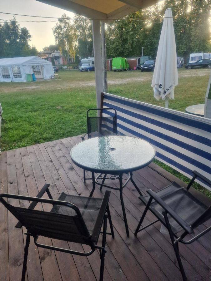 Domek GLAMPING na Polu namiotowym RADOŚĆ