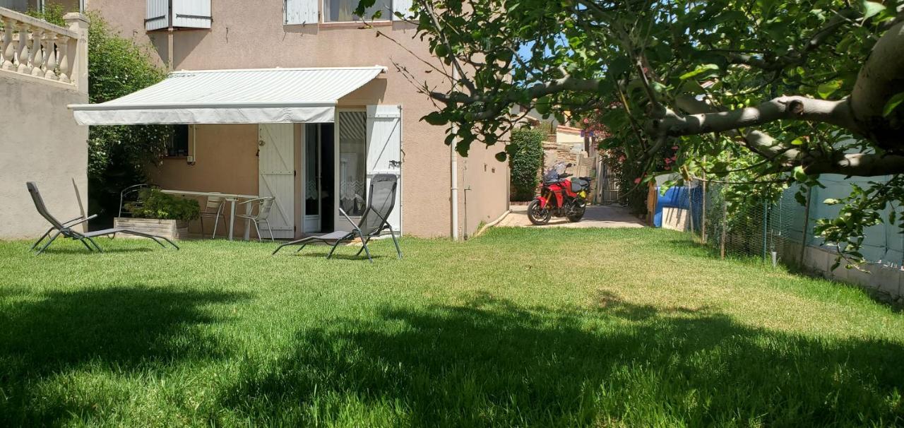 Jolie Studio en rez de jardin a L'Estaque Mourepiane - Chambres d’hôtes