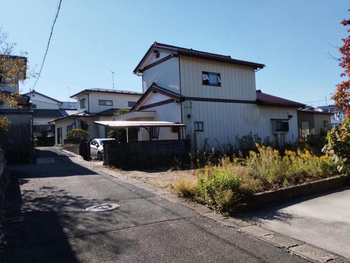 Private Twin Room in Ishinomaki, Non-Smoke, Free Parking, Cat Island, Wifi1 - B&B Ishinomaki