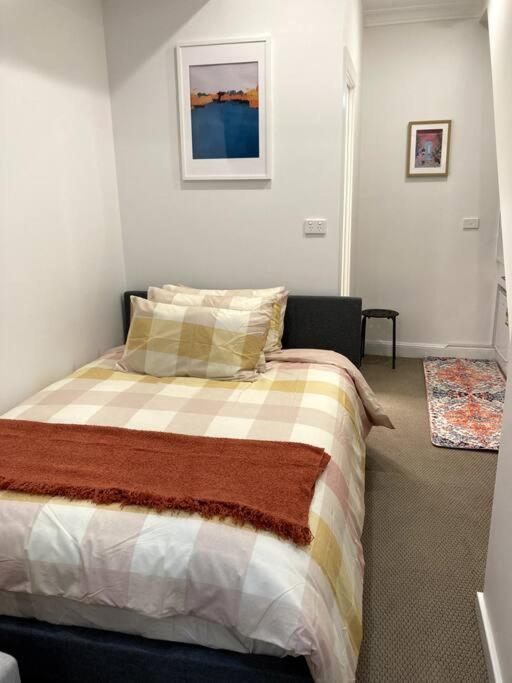 Simple Comfortable Studio - Ferienwohnung