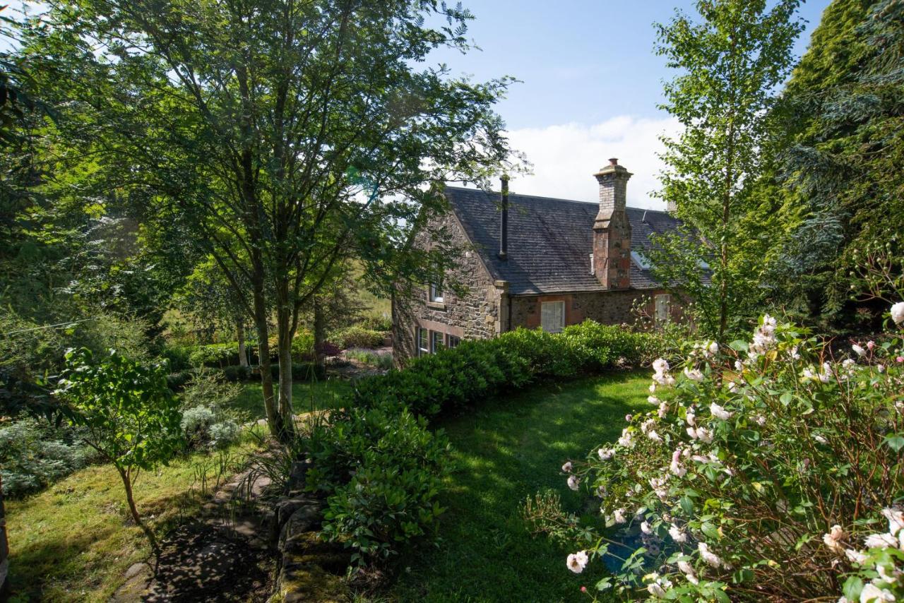 The Old School, Hume - B&B