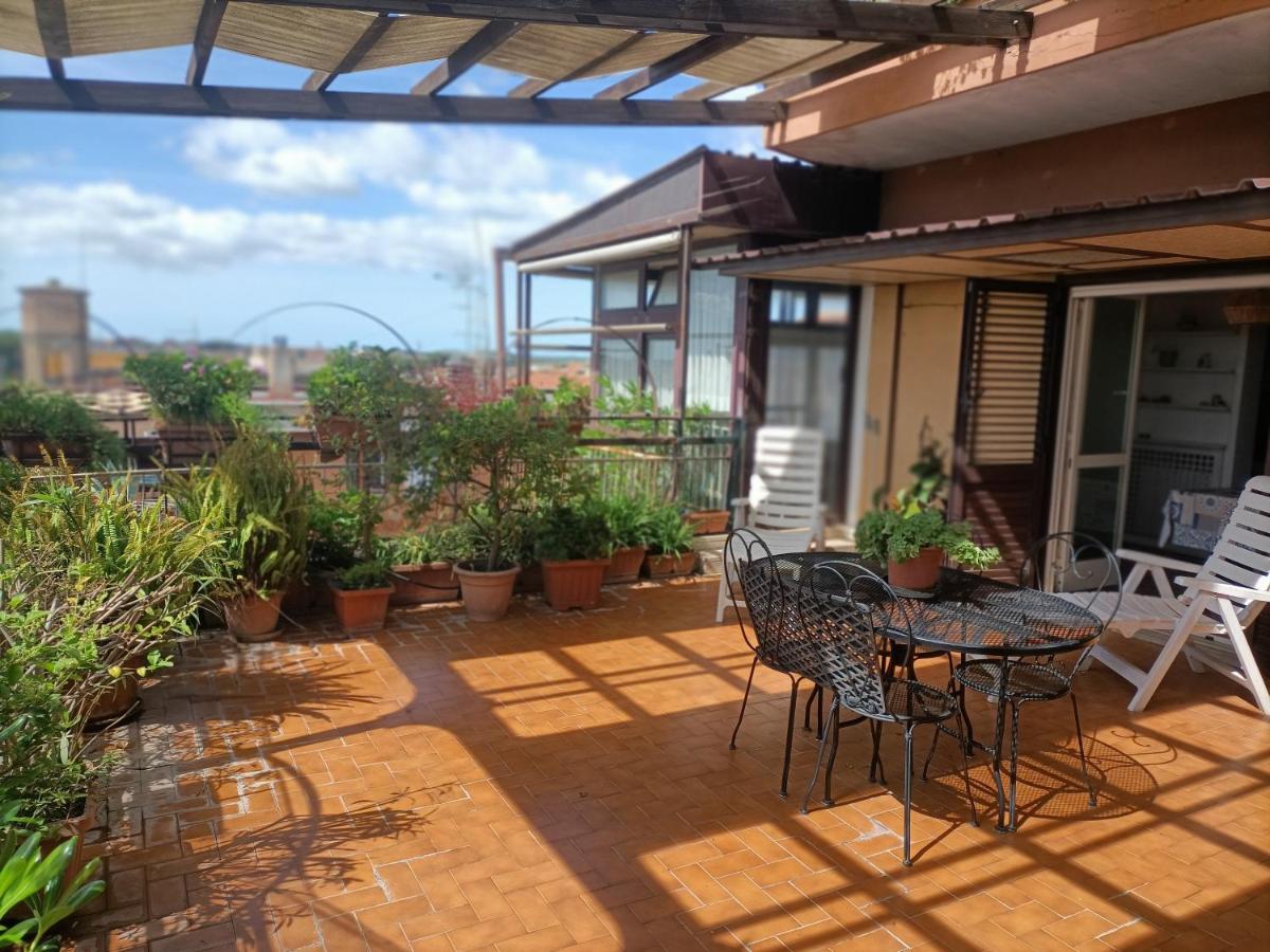 Big Terrace Grand House - New - B&B