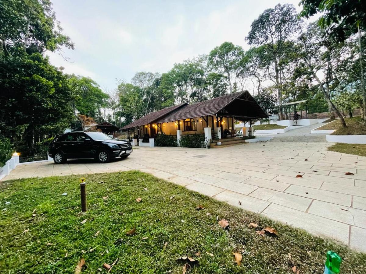 Drey at Druv Dakshin Farm Resort - B&B