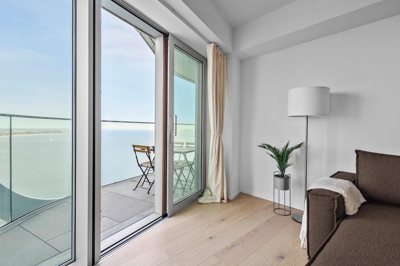 35th Floor Panorama Ocean View Apartment - Ferienwohnung Århus