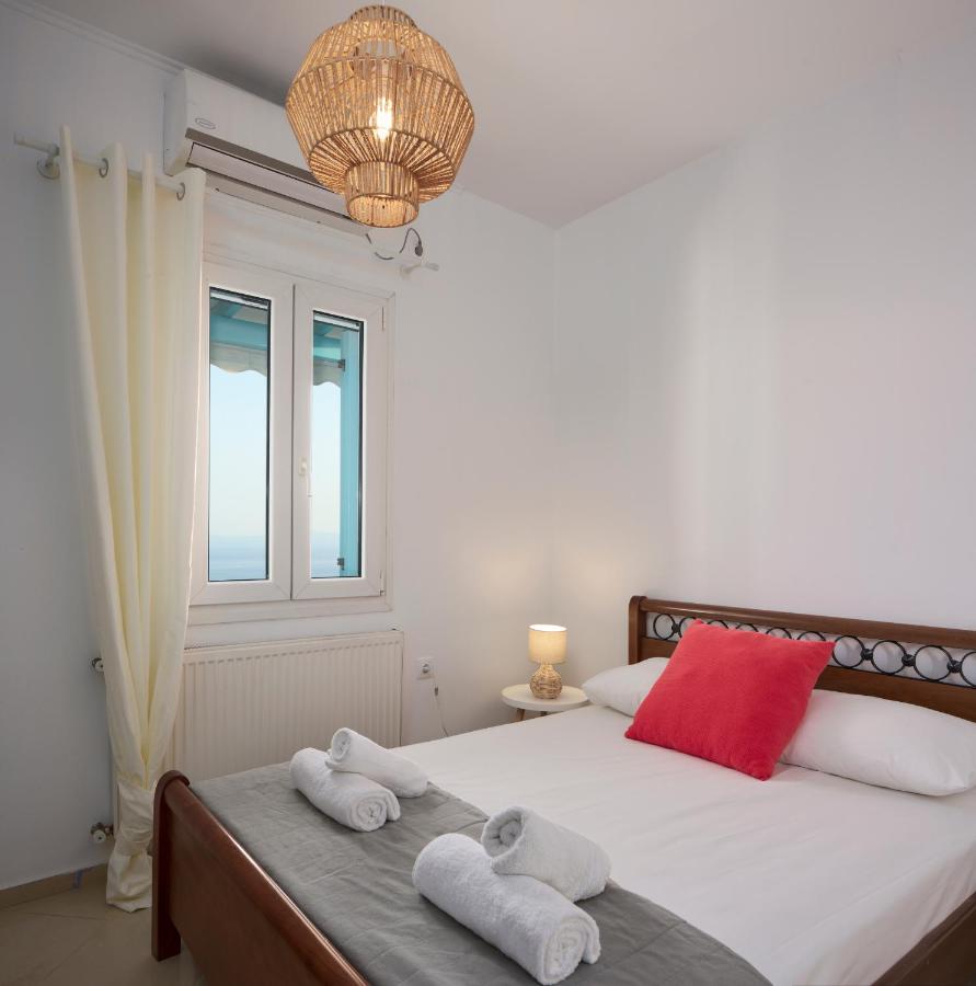 Two-Bedroom Apartment with Terrace and Sea View