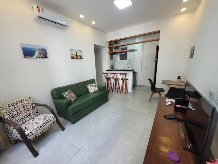 Apartamento de 1 quarto reformado em Copacabana - B&B Rio de Janeiro