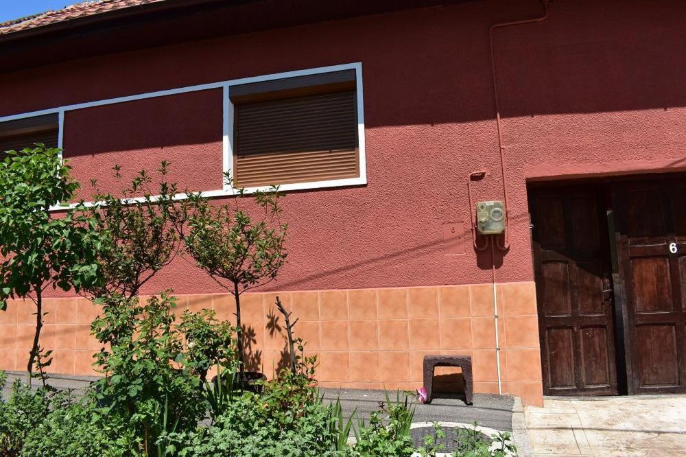 Casa La Bunica - B&B