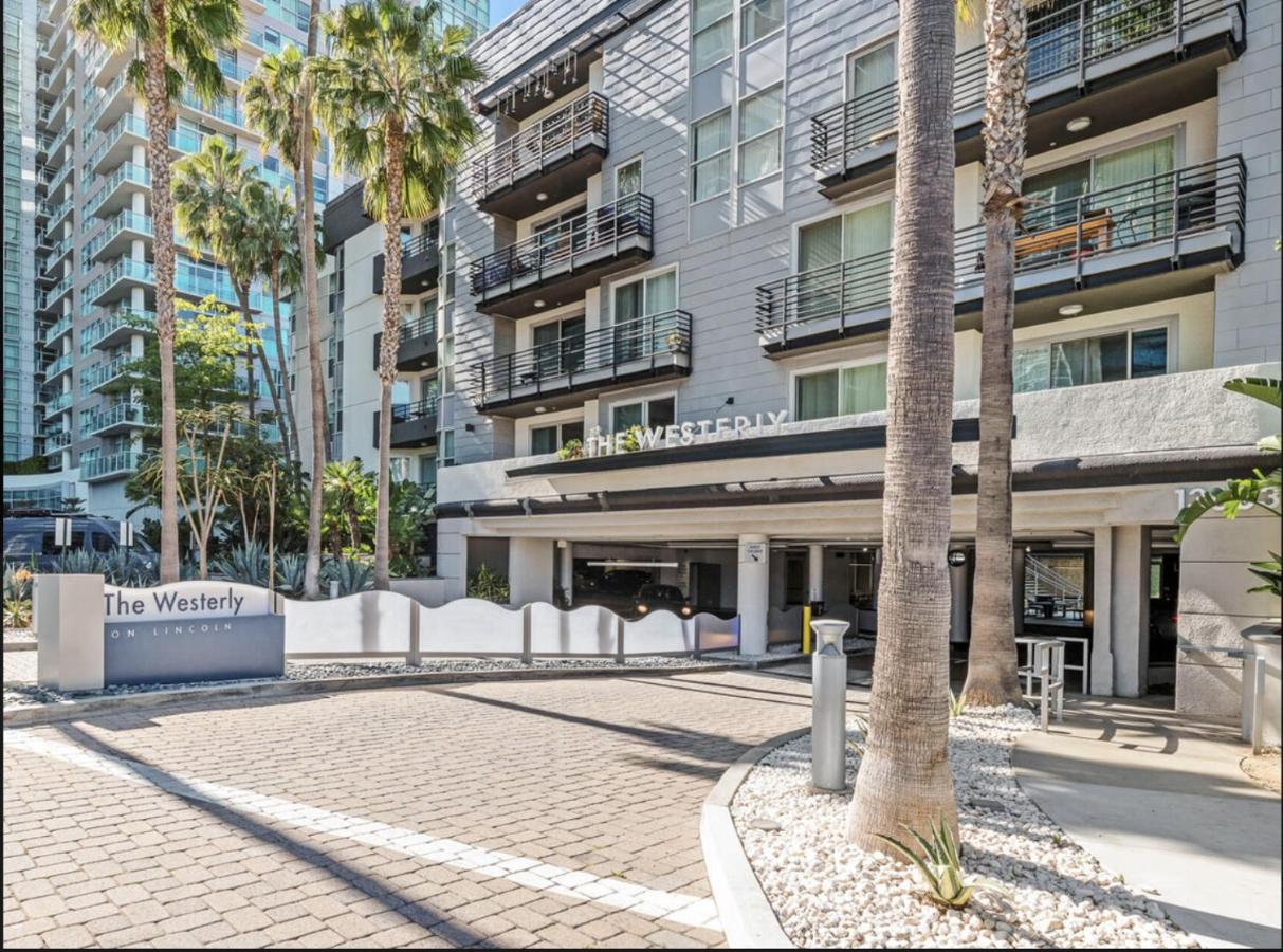 Cozy Oasis in Marina Del Rey!Free Swimming Pool and Parking - B&B