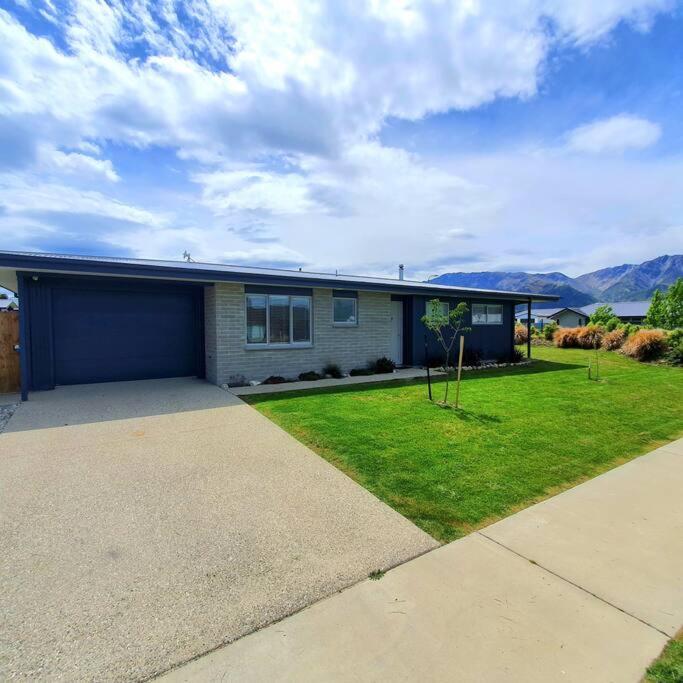 Family Holiday Home- Lake Hawea Haven - Ferienwohnung Lake Hawea