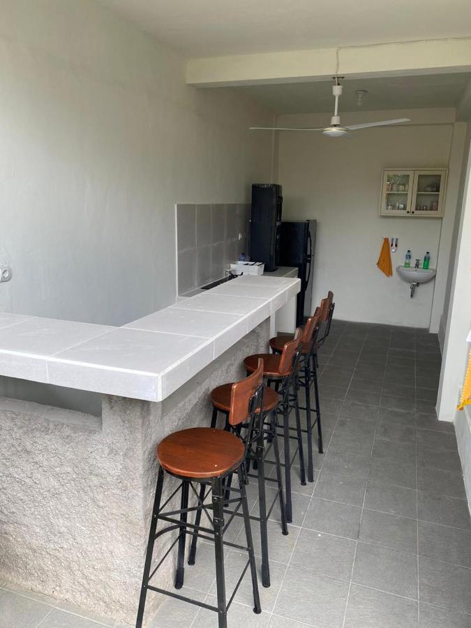 Ayodhya Guesthouse - B&B