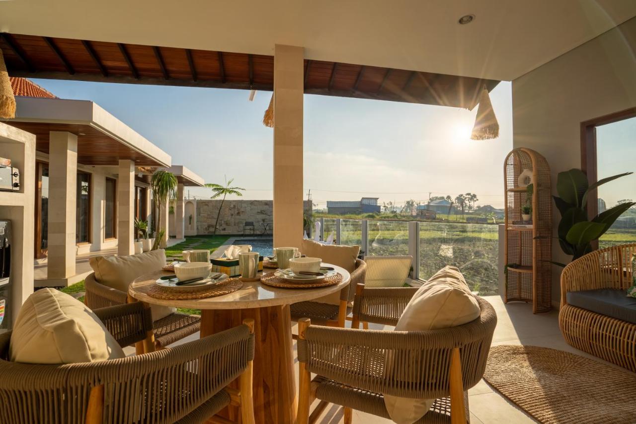 Villa Kome Canggu - By Bali Lyfe Venture - Chambres d’hôtes Canggu