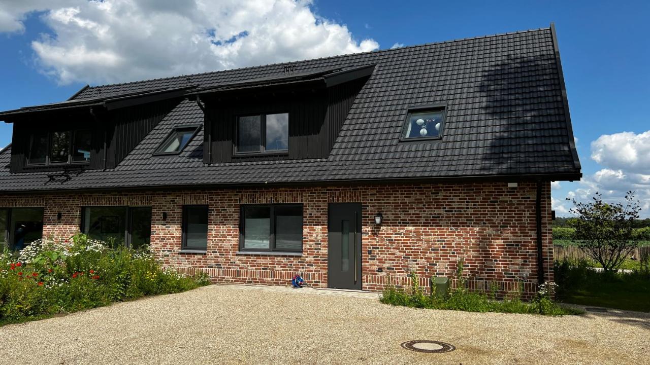 Ferienwohnung Alpakablick - FeWo mit Erlebnis - Alpakas entdecken & füttern - B&B Rhede