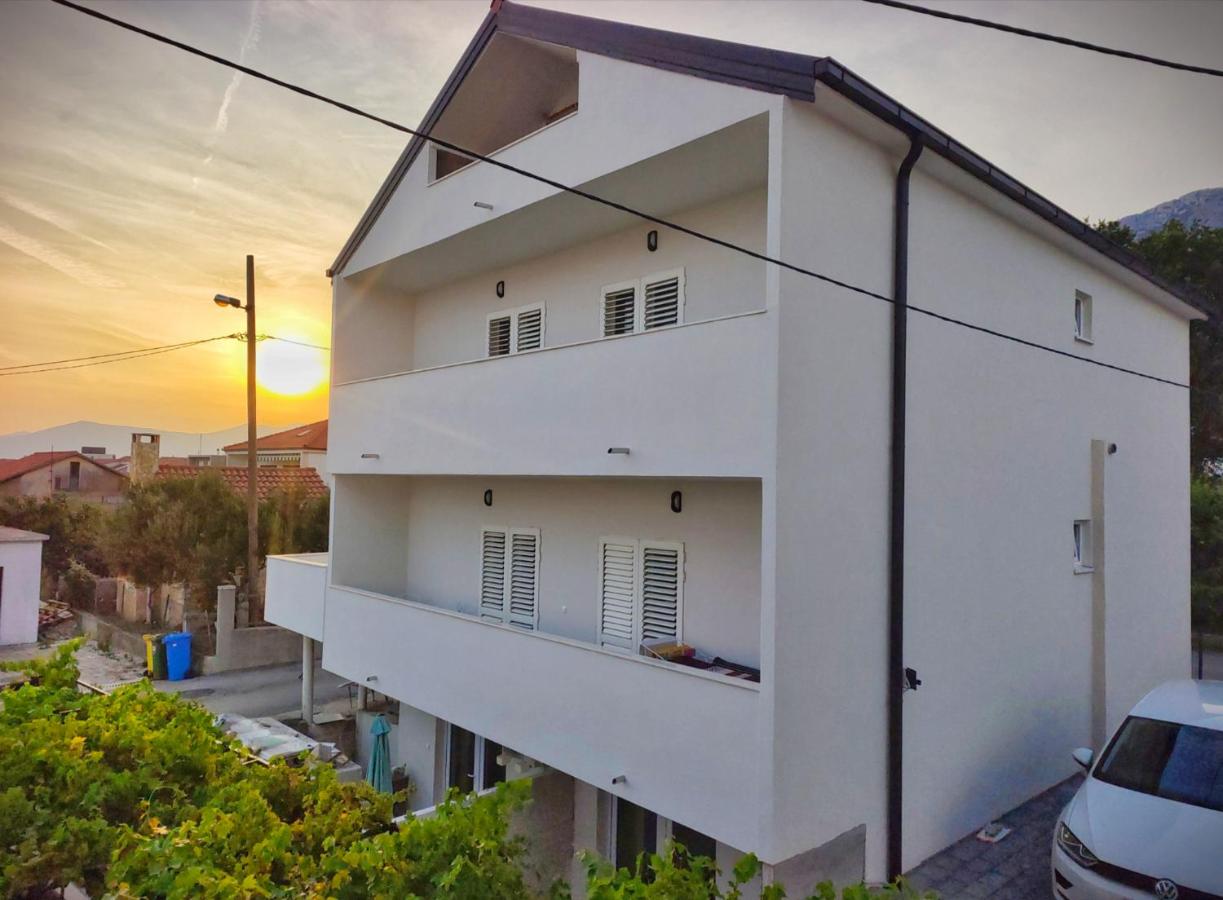 Apartments Bole & Ive - Ferienwohnung Kutleše