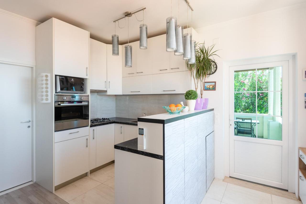 Apartment Astelas - B&B