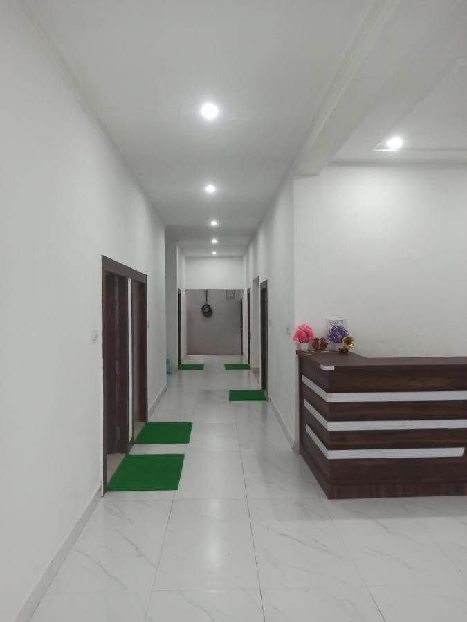 Abhiram Homestay - B&B