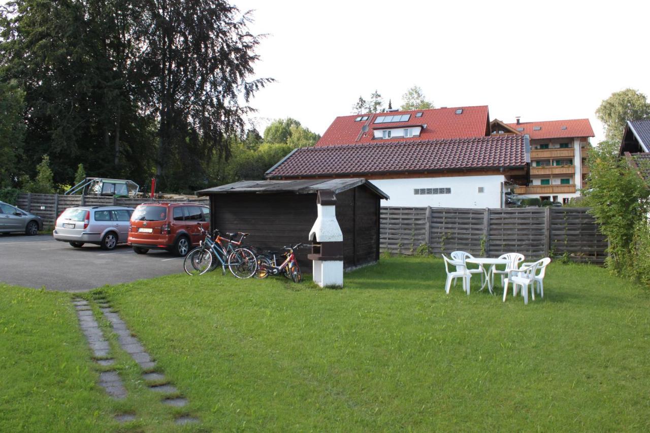 Offen gestaltetes Design Apartment in Bad Wiessee, 350m vom See - Chambres d’hôtes