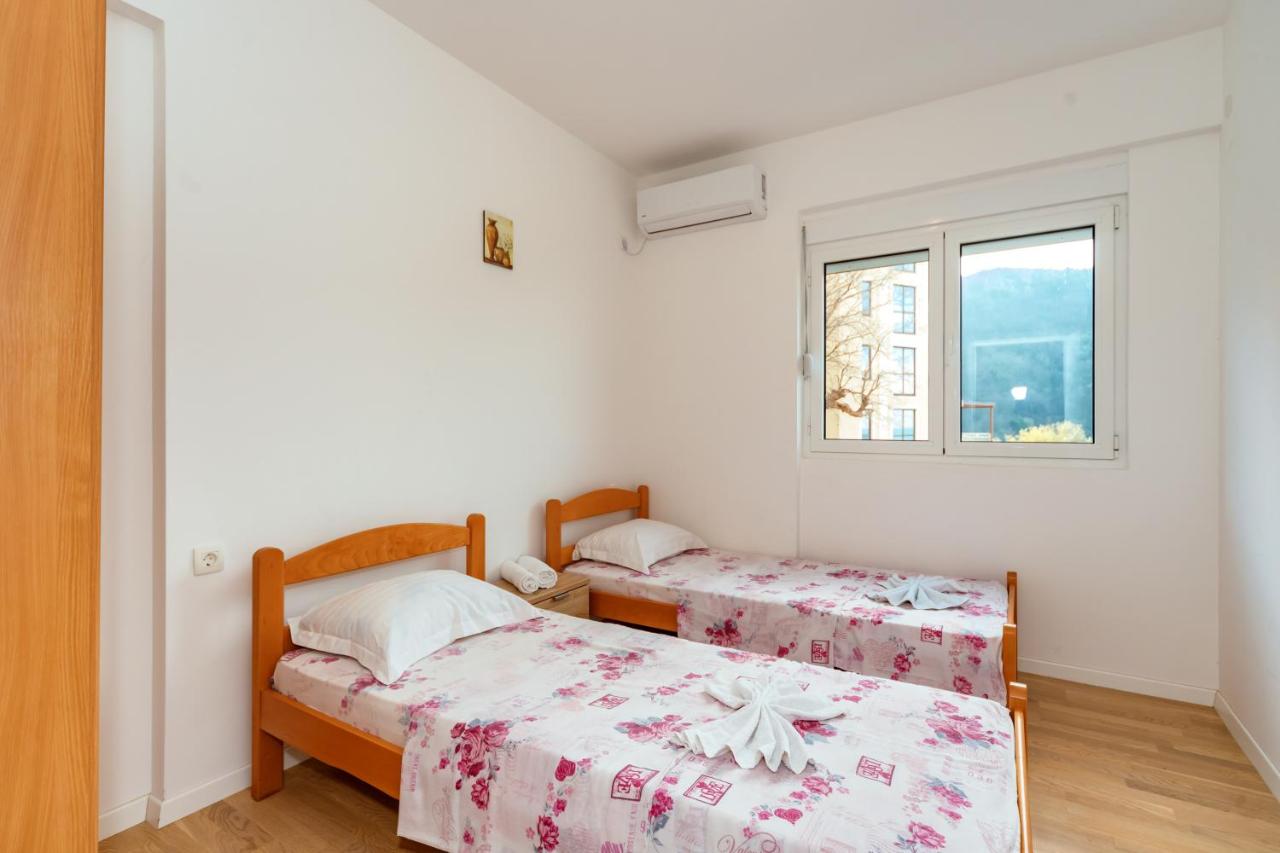 Appartement 2 Chambres avec Balcon et Terrasse