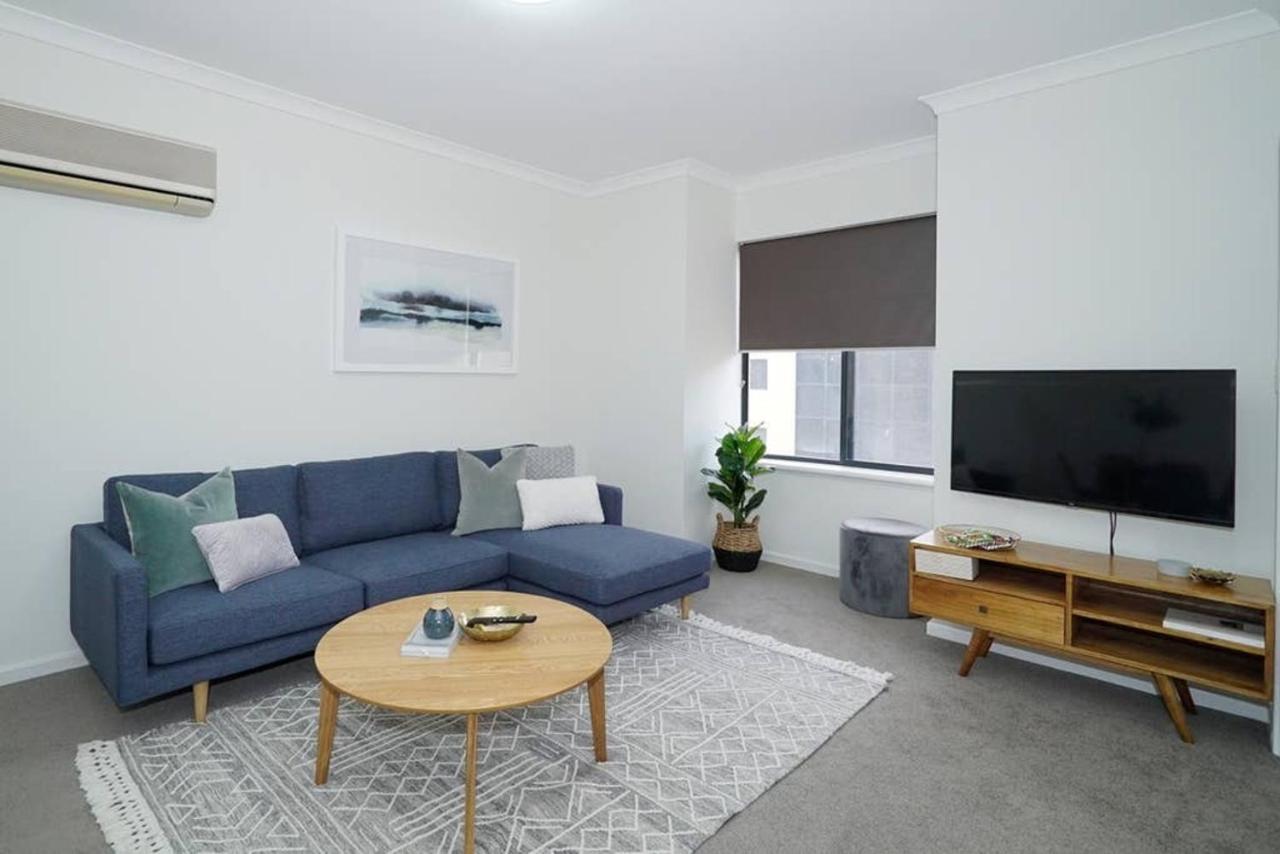 Classic East Perth - Close To Optus Stadium - B&B Perth