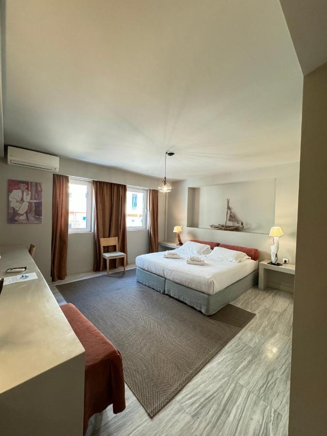 Superior One-Bedroom Apartment