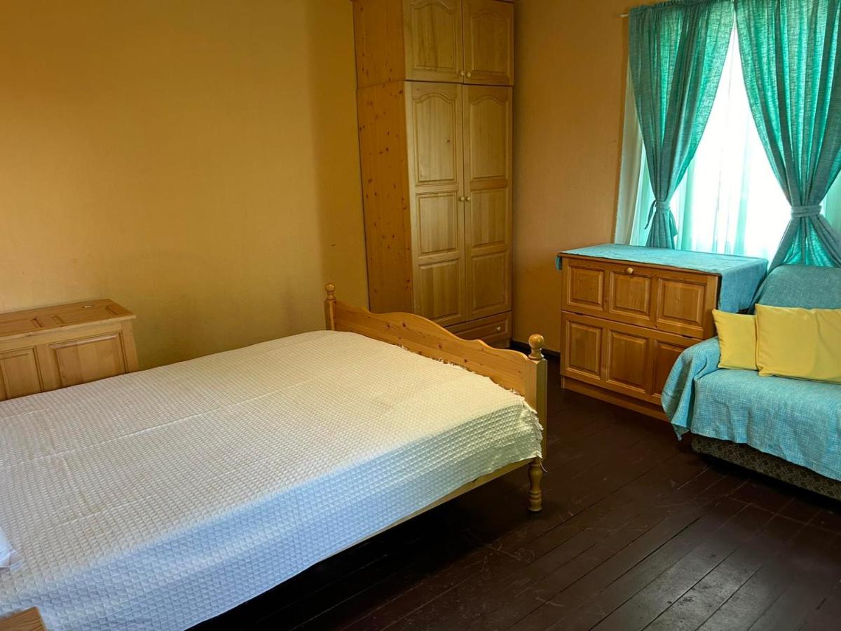 КЪЩА ЗА ГОСТИ ЧЕРВЕНА ЛОКВА # Guest House Chervena lokva - B&B