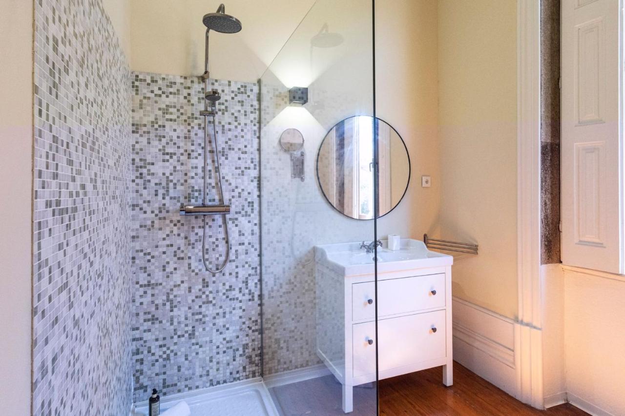 Deluxe Queen Suite