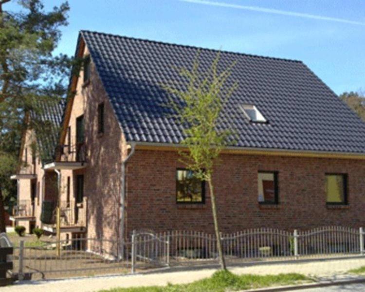 Apartmenthaus Hus Übi by Rujana - B&B Ostseebad Binz