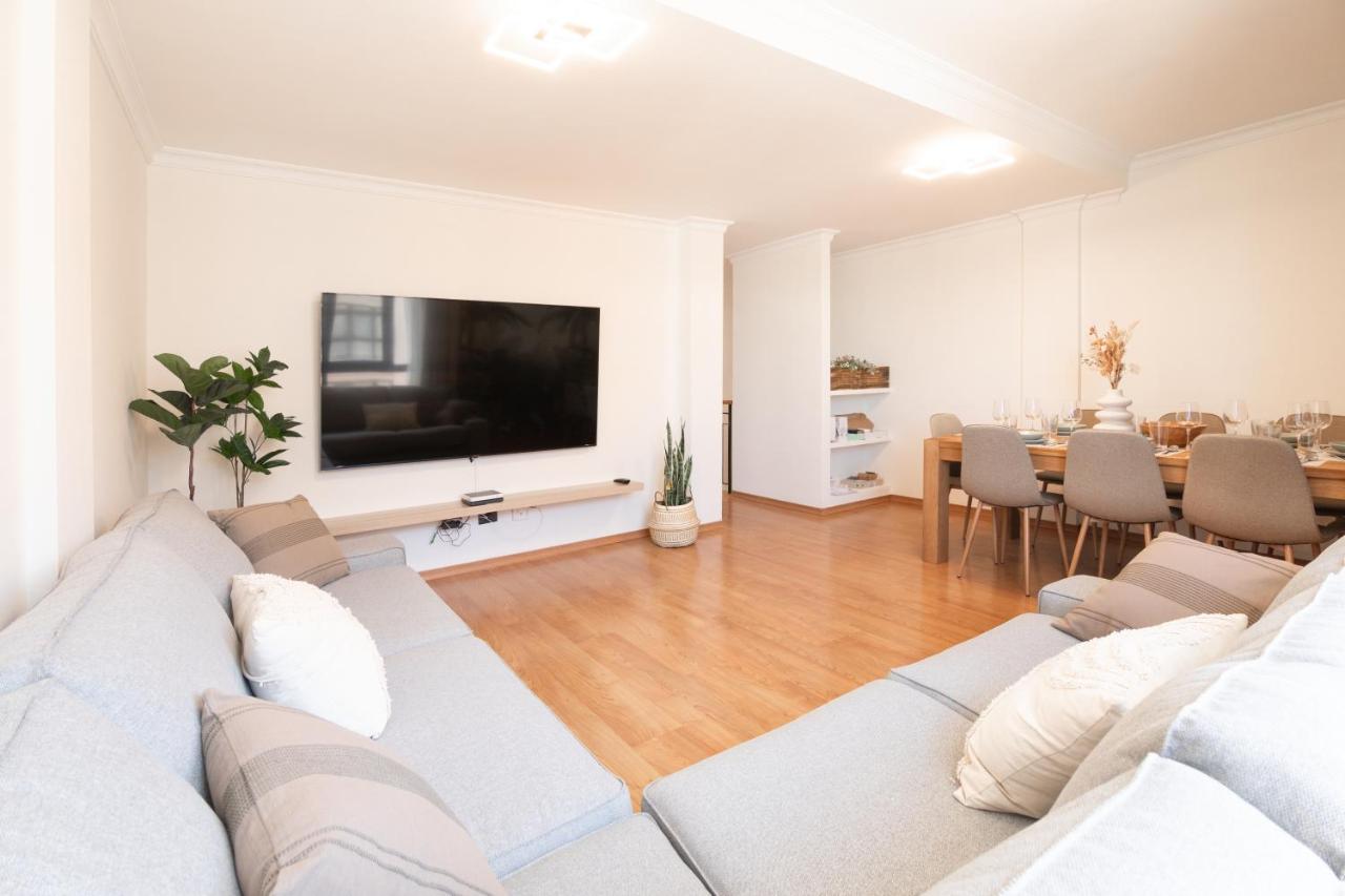 Las Vistas Residencial l Parking Privado - B&B