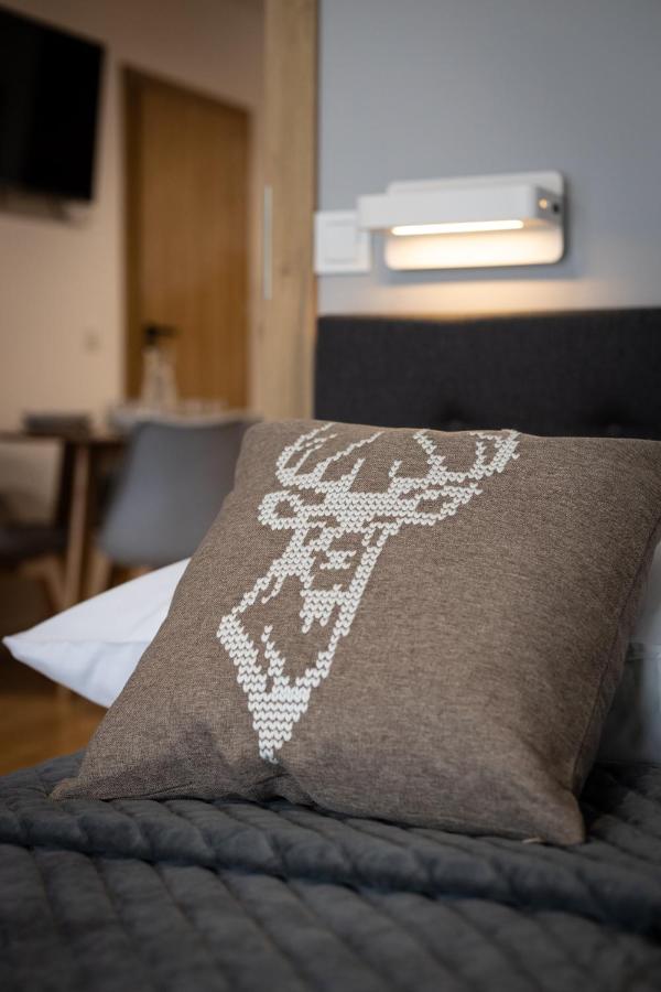 Gold Apartments Cicha 16 - Centrum - Dwie sypialnie i parking - B&B