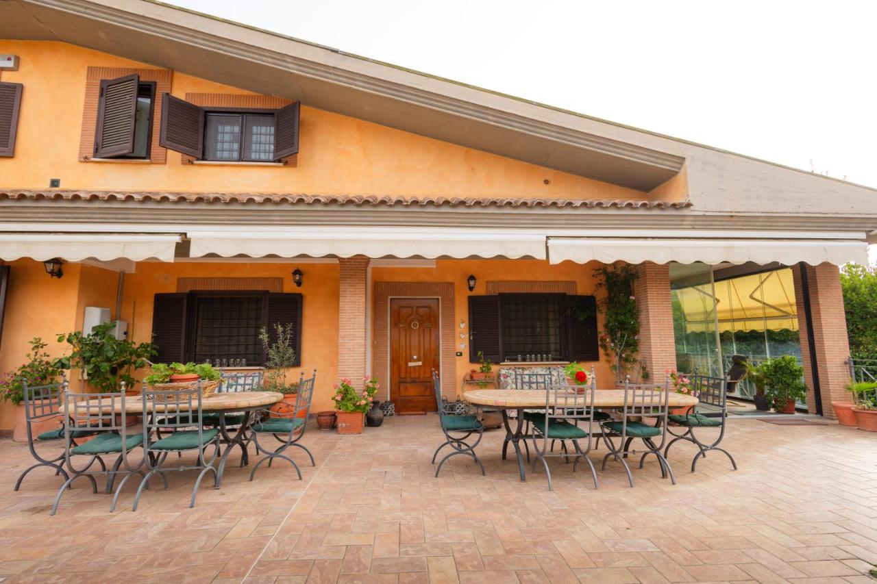 Villa Aureliana with pool near San Peter - B&B