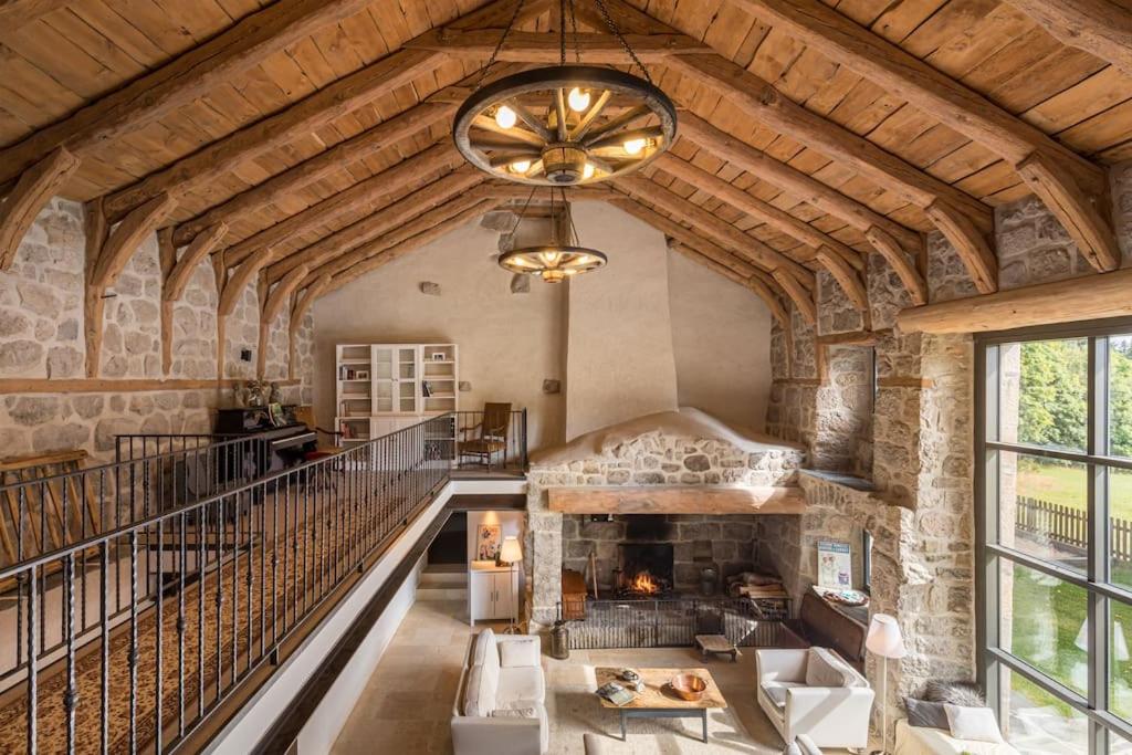 Grande maison de famille - B&B Le Chambon-sur-Lignon