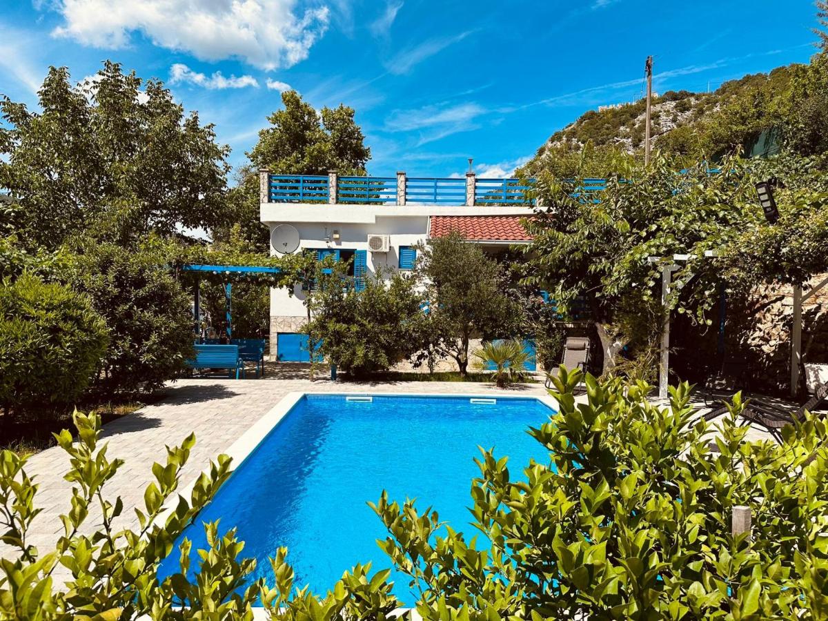 Villa mit privatem Pool