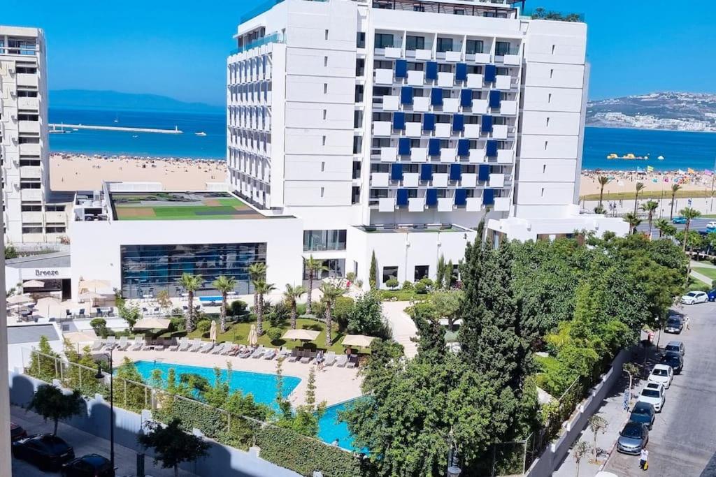 Luxury Apartment with Sea View near Marina Bay - B&B