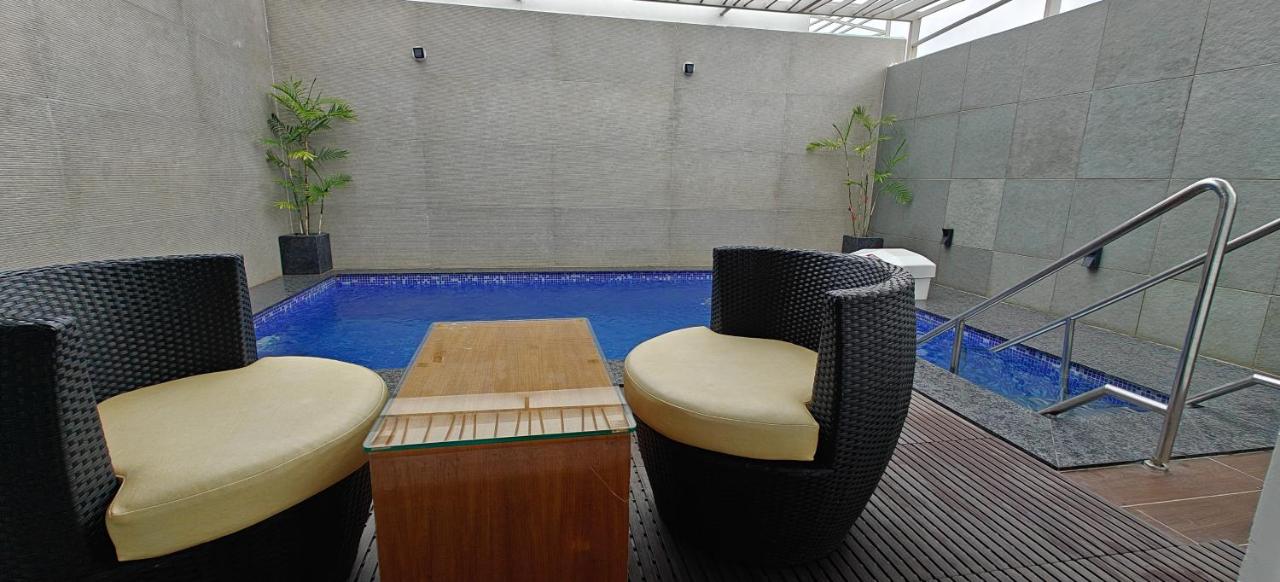 Studio with Pool View