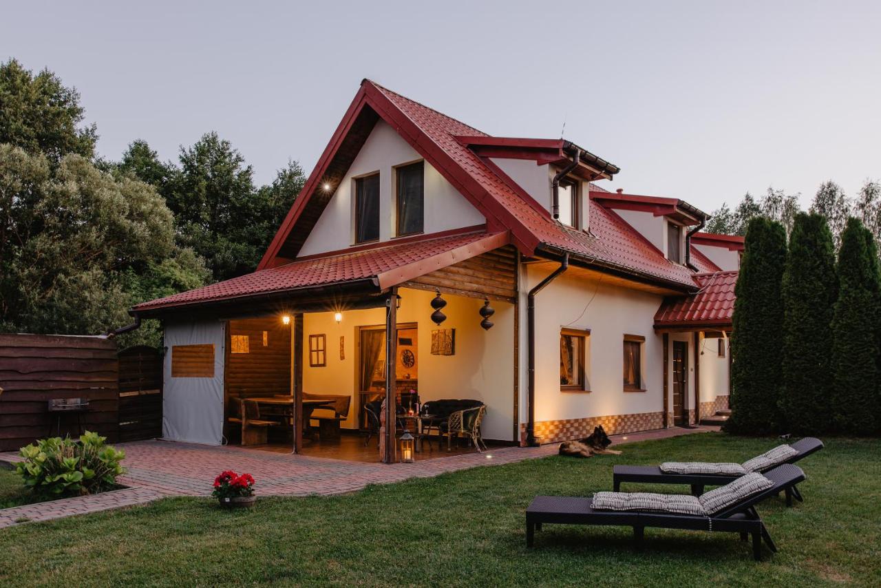 B10 Dom LUX z Alpakami & Basen SPA - B&B