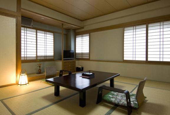 Japanese-Style Twin Room